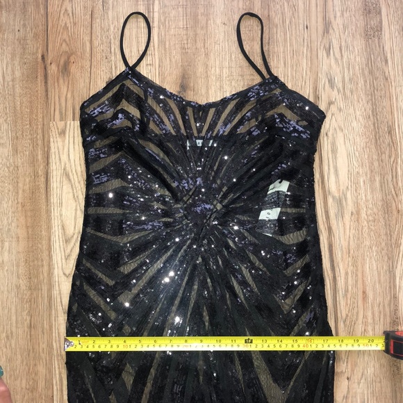 NEW!!! Black Sequin & Sheer Sleeveless Dress 💃🏾 - Picture 13 of 14